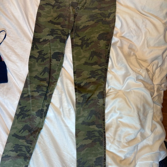 Camo Skinny Jeans - Picture 2 of 2
